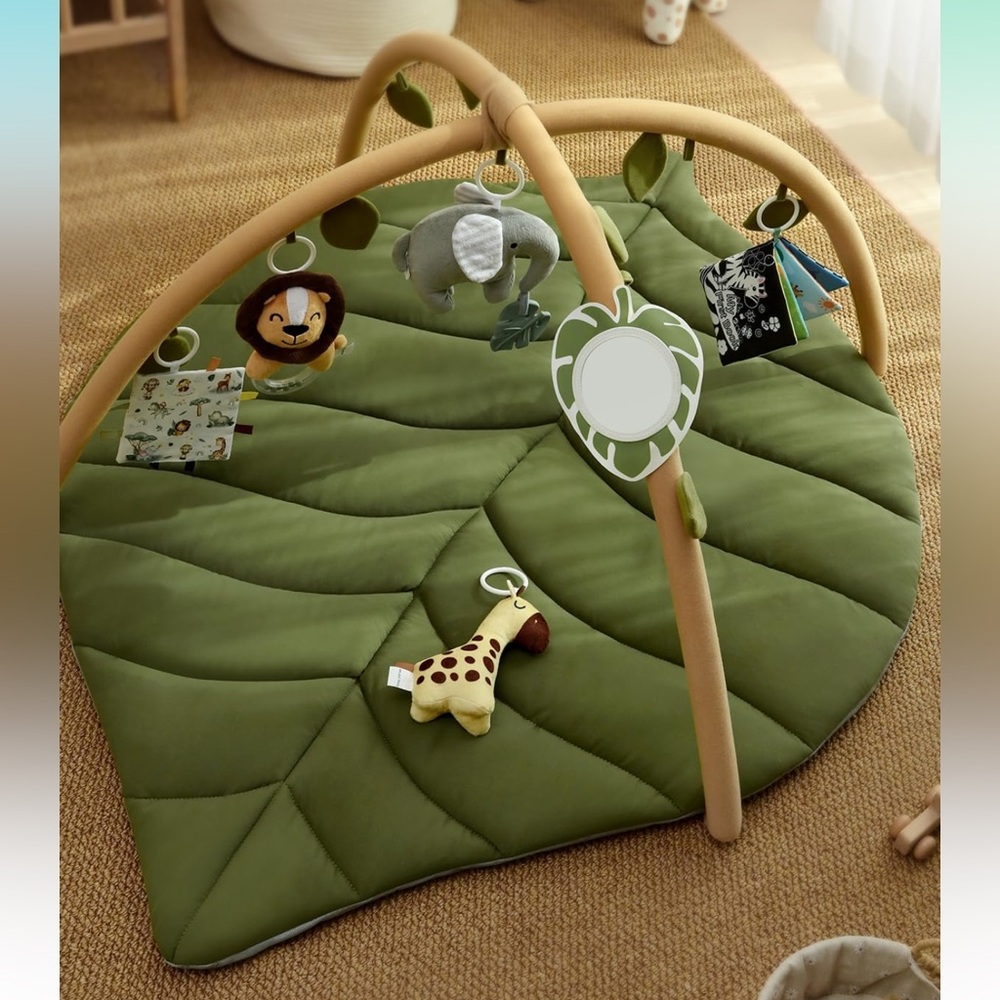 Blissful Diary Leaf Shaped Baby Play Gym & Tummy Time Mat With 6 Detachable Toys